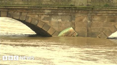 flood warnings remain in shropshire bbc news