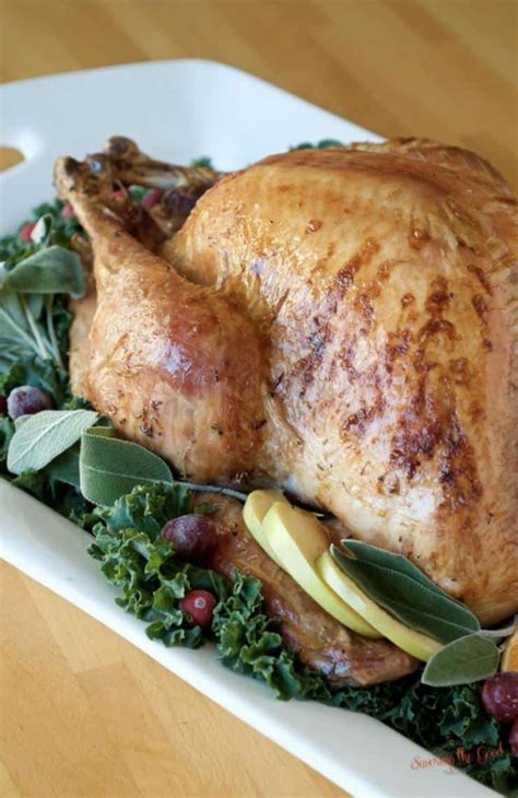 easy juicy oven roasted brined thanksgiving turkey recipe