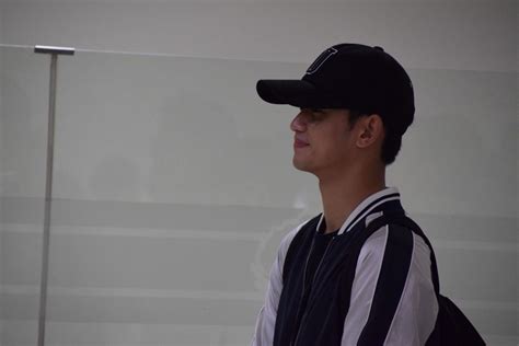 Kim Soo Hyun Spotted Arriving In The Philippines — Koreaboo