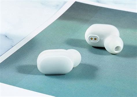 xiaomi airdots wireless earbuds  geeky gadgets