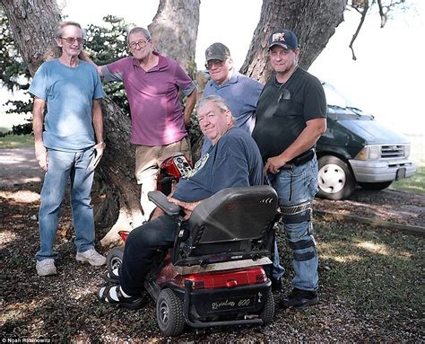 Inside The Tiny Florida Town Built For Sex Offenders Daily Mail Online