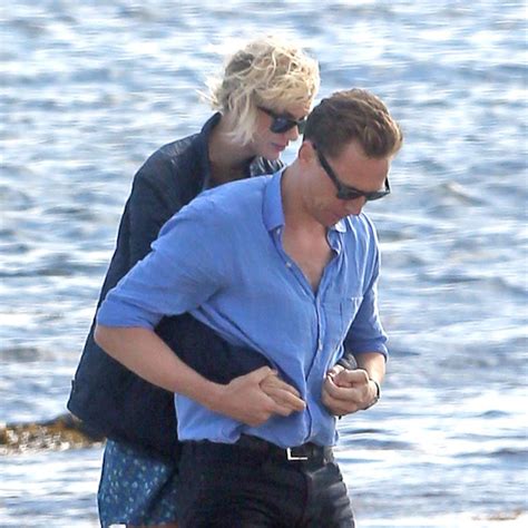 Did Taylor Swift S Songs Predict Her Romance With Tom Hiddleston E