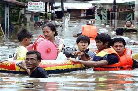 Fpi Jakarta Banjir Jokowi Mau Beli Musibah Dengan Maksiat Apa Lagi