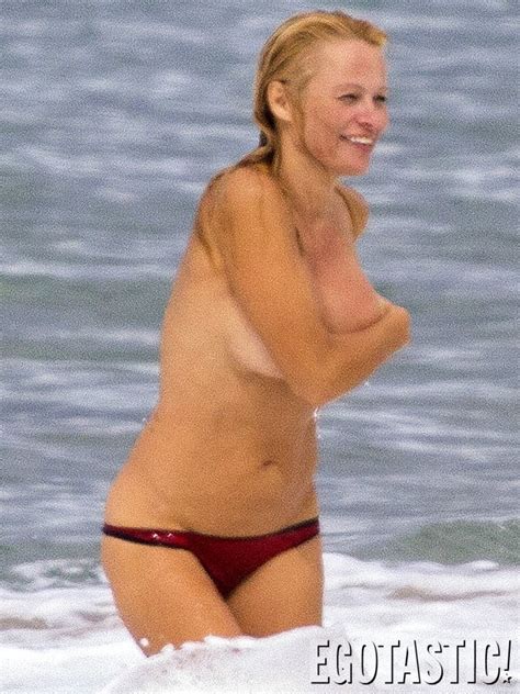 Pamela Anderson Nude Pics Page 5