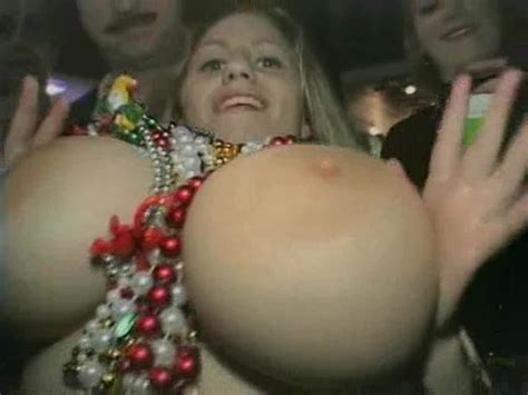 busty girl shows boobs at mardi gras free porn videos youporn