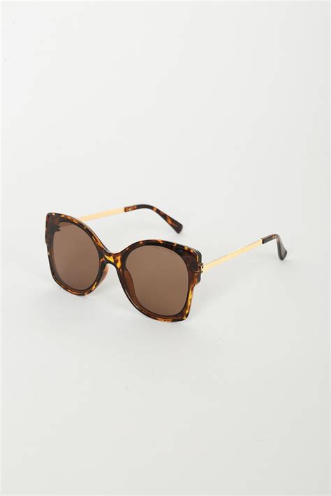 brown sunglasses tortoise sunglasses oversized sunglasses lulus