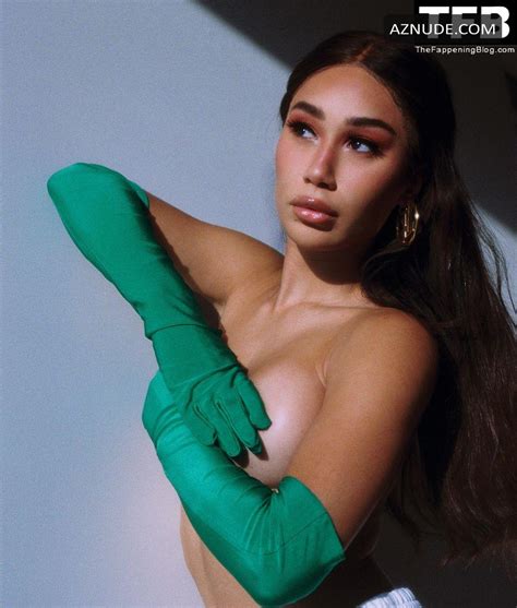 Eva Gutowski Nude And Sexy Photos Collection From Various Photoshoots