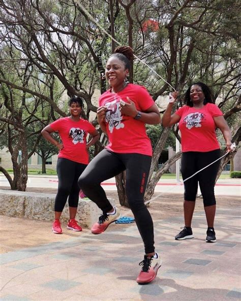 Women Are Gathering To Jump Rope And Make Connections In The 40 Double