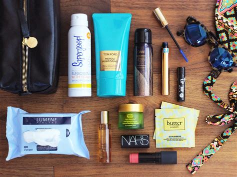 10 Essential Beauty Products You Need In Your Beach Bag Condé Nast