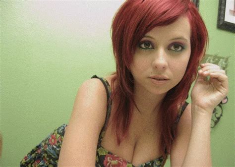 ᐅ redhead busty emo girl