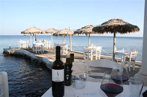 Asterias Restaurant In Greek Islands My Guide Greek Islands