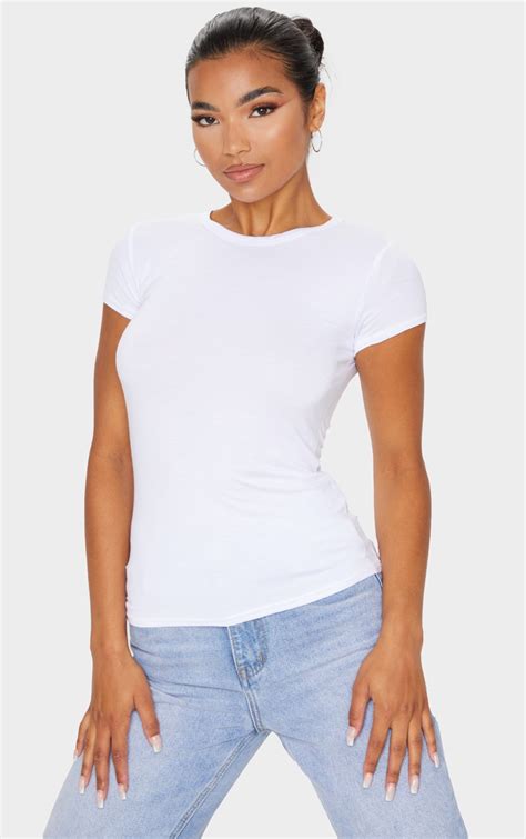 basic white crew neck fitted t shirt tops prettylittlething