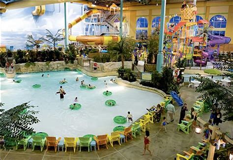 picture frenzy indoor water parks wilderness territory waterpark resort