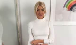 holly willoughby appears her slimmest to date in jumper