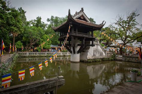 pillar pagoda  hanoi   highlights local vietnam