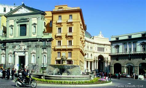 Neapel / Napoli - Kampanien SehenswÃ¼rdigkeiten & Urlaub