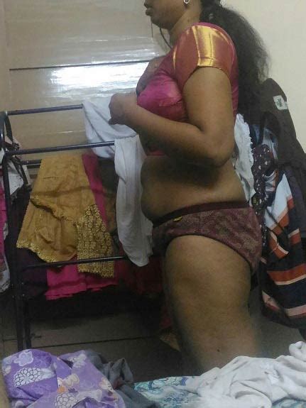 saree nikalti aunty bhabhi nangi photos mallu randi aunty sex