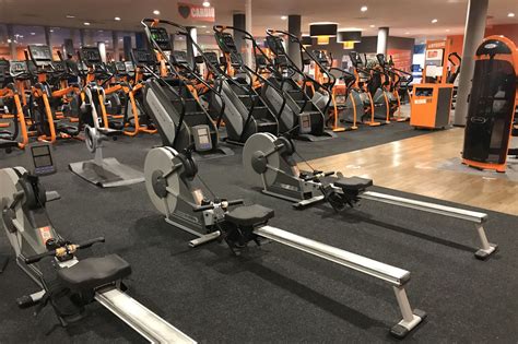 salle de sport basic fit metz cc cora