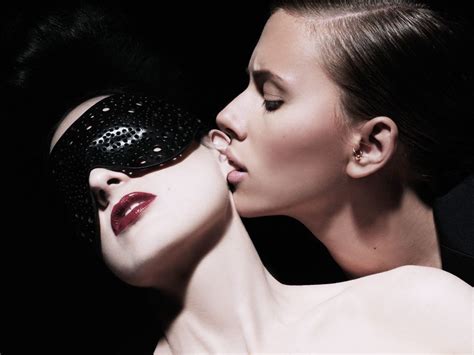 Scarlett Johansson And Dita Von Teese Nude The Fappening