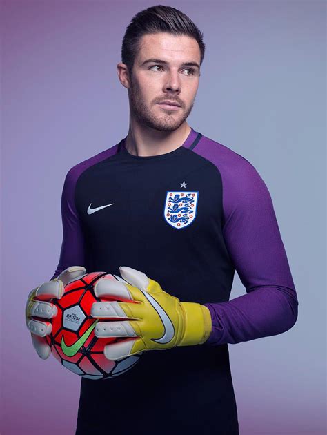 england euro  goalkeeper kit released footy headlines