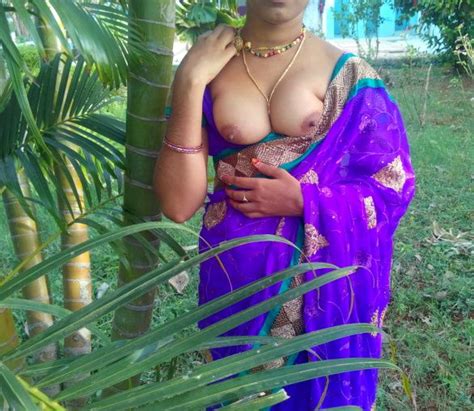 aunty saree sex kamuk aunty wear backless blouse and low waist saree