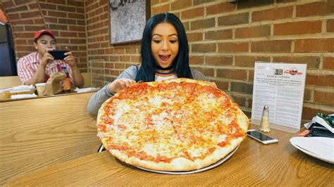 pizza challenge in nyc girl vs pizza youtube