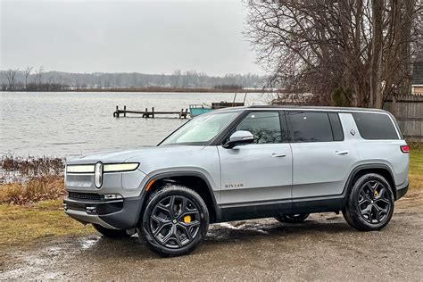 rivian rs launch edition review  intuitive  worth  effort gearjunkie