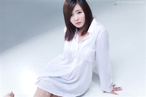 asian girls sexy ryu ji hye white dress shirt and jean shorts