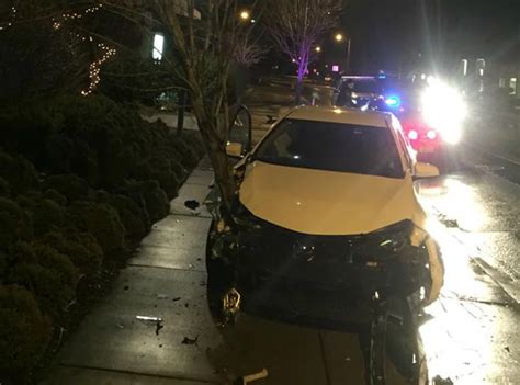 drunk driver splits trees  crash tree embedded  vehicle