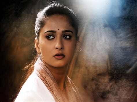 anushka shetty bollywood actress wallpapers download free page 5 mrpopat