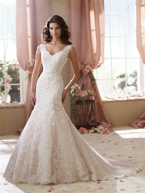 The Perfect Wedding Dress For Every Body Type The Daily Posh A