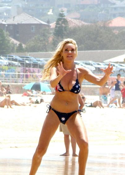 iesikin bridget marquardt showing her bikini body on beach
