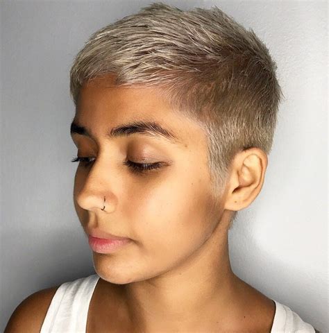 Pin On Short Hairstyles For Oval Faces