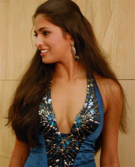 film star picture indian parvathy omanakuttan gallery