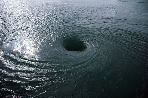 worlds largest whirlpools churns   maine coast