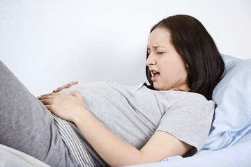 mengatasi perut begah  kembung  hamil