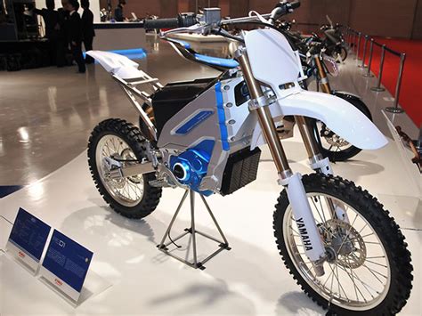 yamahas exquisite electric motorcycles   hit  streets wired