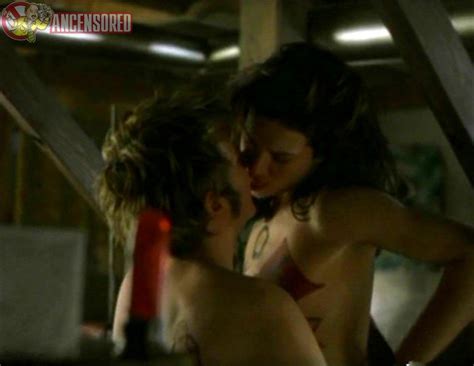 wendy crewson nue dans suddenly naked