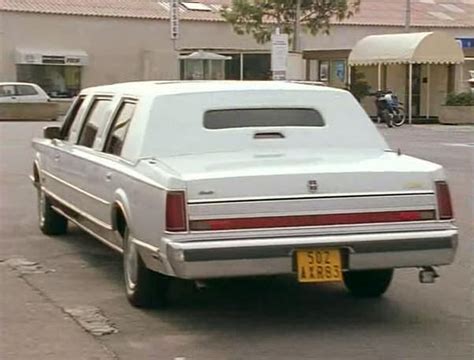 1989 Lincoln Town Car Stretched Limousine In