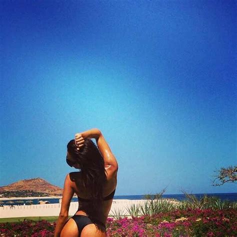 Naya Rivera Shows Off Her Bum And Hot Body In A Thong Bikinisee The