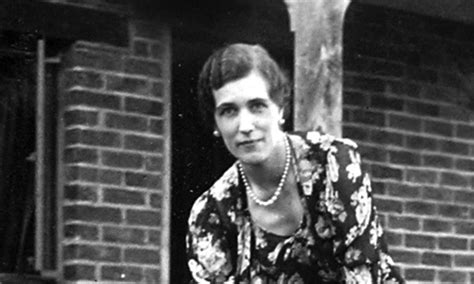 Georgette Heyer Queen Of Regency Romance Honoured With Blue Plaque