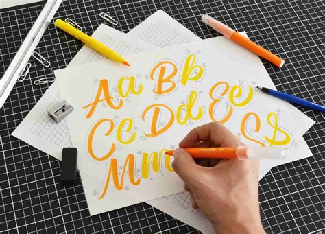 brush lettering  easy   lettering daily