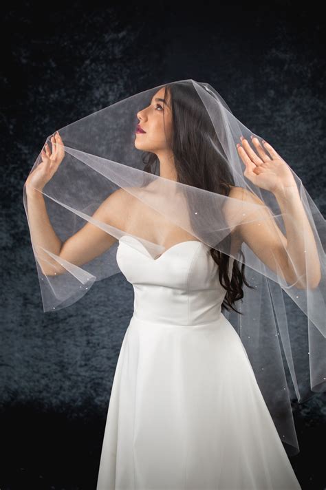 wedding veil shop affordable handmade romantic wedding veils