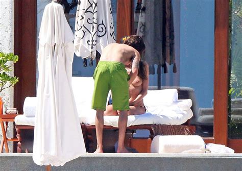 heidi klum tits flashing with tom kaulitz in mexico scandal planet