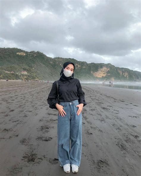 Nyaman Dan Adem 10 Ide Ootd Hijab Buat Ke Pantai