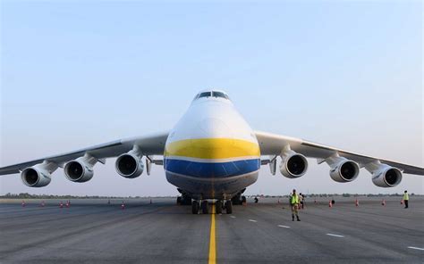 top  largest planes   world today