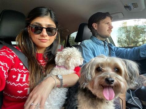 Pornhub Legend Mia Khalifa Opens Up To Fans In Emotional New Year S