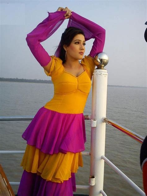 Mahiya Mahi Film Actress Of Bangladesh Hot And Sexy Photo