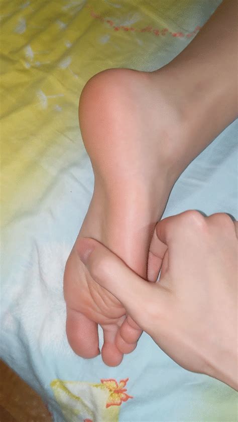 sleeping asian girl feet