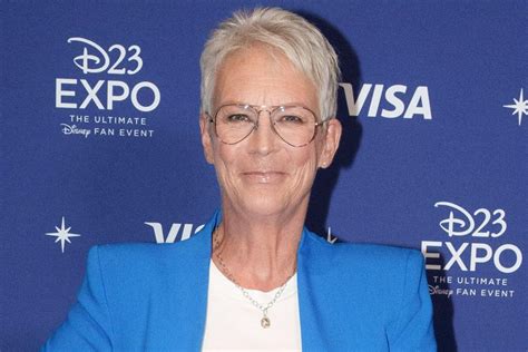Jamie Lee Curtis Laughs About Becoming A Meme Forever After Rhobh S